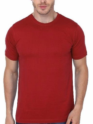 Rotes T-Shirt